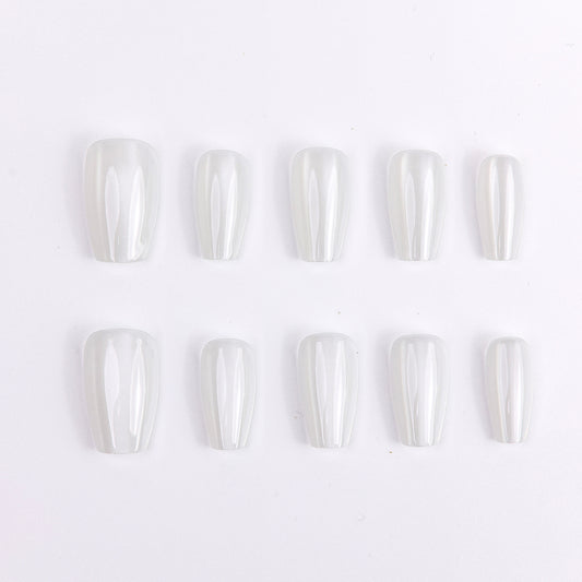 Simple Elegance Pacific Pearl Short Press-On Nails – Handcrafted, Durable Fake Nails with Elegant Pearl Design