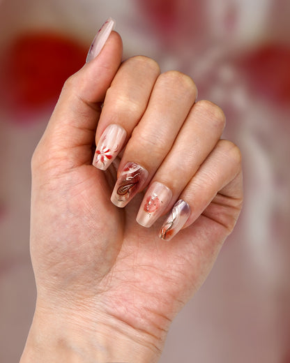 Model wearing Oriental Dunhuang Short Press-On Nails – Handcrafted Reusable Fake Nails with Traditional Design