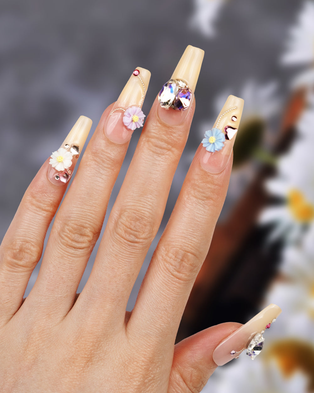 Detailed view of Flora Palace Juicy Garden Long Press-On Nails – Handcrafted Durable Fake Nails with Vibrant Garden Design