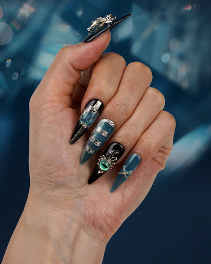 Model wearing Modern Spice Spider Lake Extra Long Press-On Nails – Trendy Nail Art for Women